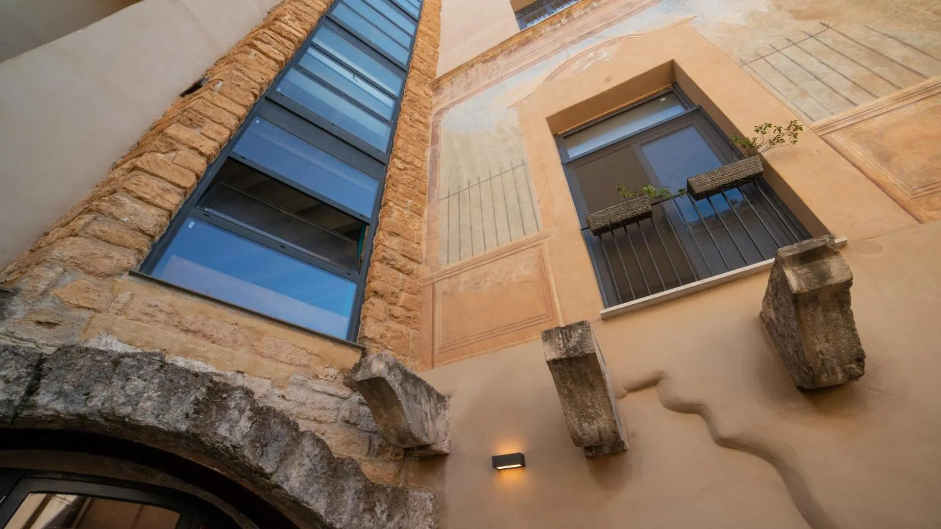 Boutique Apartment 